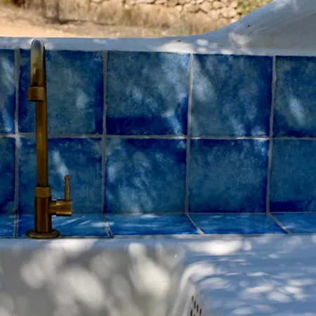 Domo Galana アパート